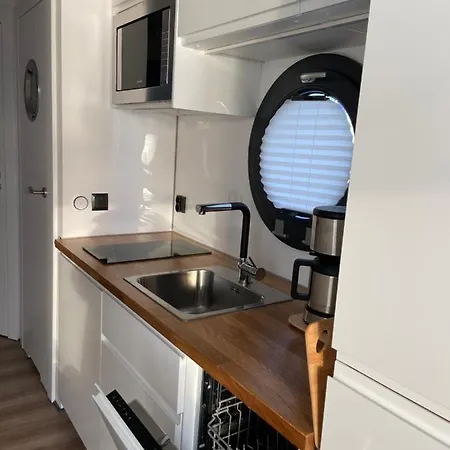 Tekne Hausboot Fjord Claudia 4*