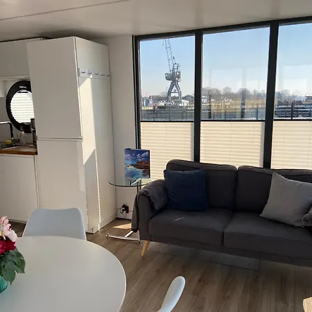 Hausboot Fjord Claudia